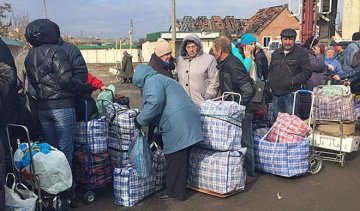 Через перший на Луганщині КПП пускатимуть лише у світлу пору доби (фото)