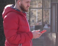 Мобильная связь. Фото: скрин youtube