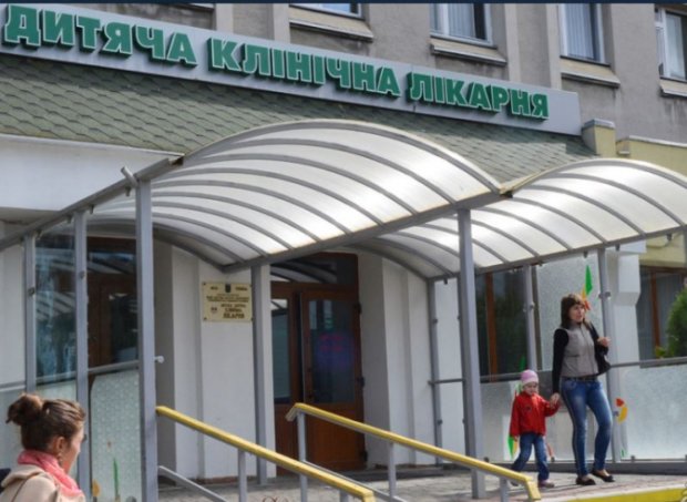 На Львівщині 9-річна дитина підірвалася на петарді: підібрав на вулиці, каліцтво на все життя