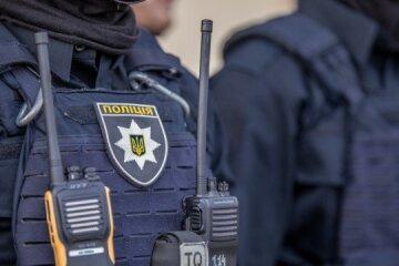 Киянин почав святкувати Новий рік і вдерся в аптеку "на автопілоті": "У кого тут корпоратив?"