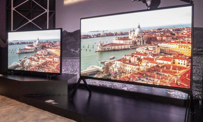 Sony представила 98-дюймові телевізори з 8K-картинкою