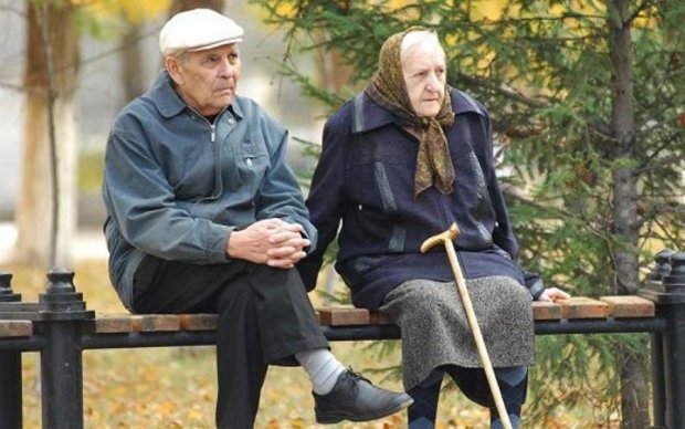 Готовы работать до смерти: чиновники хотят отменить пенсии