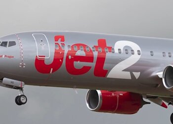 Самолет Jet2, скриншот: Youtube