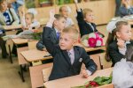 Привітання у віршах з 1 вересня: для дітей, старшокласників та вчителів