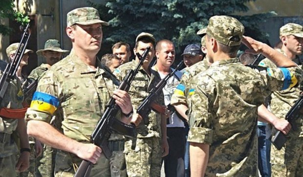 Перша в Україні "Рота охорони" прийняла присягу в Одесі