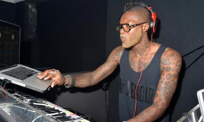 Екс-форвард Ліверпуля став популярним діджеєм