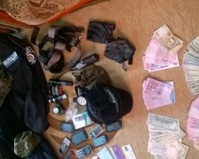 Поліція та СБУ Рівненщини «кришували» незаконний видобуток бурштину