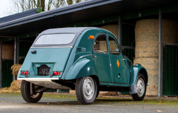 Citroen 2CV Sahara, скріншот: Artcurial