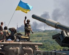 Українським військовим піднімуть зарплатню, але пощастить не всім