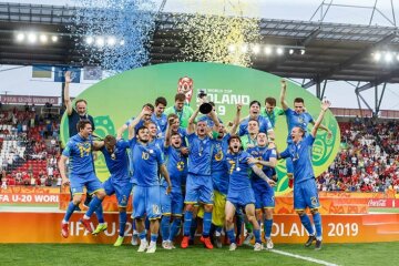 Зеленский предложил провести молодежный ЧМ по футболу в Украине