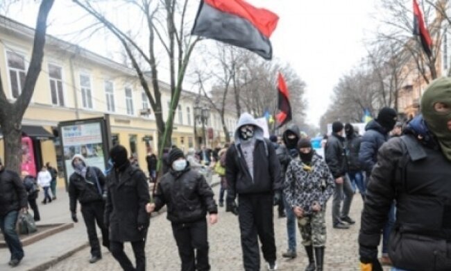 Радикалы грозятся испортить отдых в Одессе на майские