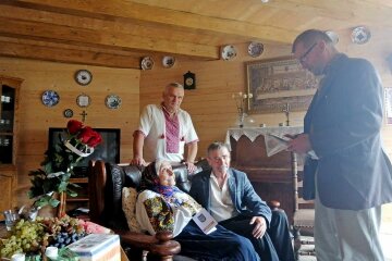 Соратниця Бандери з Прикарпаття відсвяткувала 99-річчя - пройшла крізь пекло катів Сталіна заради України