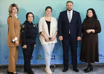 Сила у єдності: у Житомирі ветерани, влада та поліція відверто обговорили виклики реінтеграції