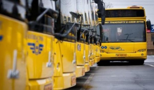 Киевский общественный транспорт изменит работу