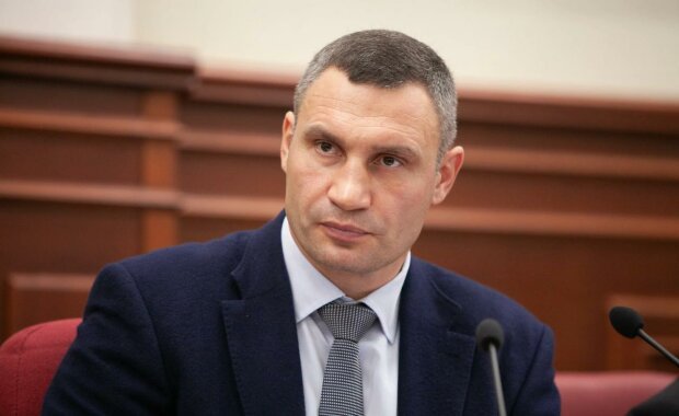 Дом Кличко арестован: ГБР вызвало на допрос мэра Киева