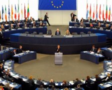 Европарламент одобрил выделение 35 миллиардов евро помощи Греции