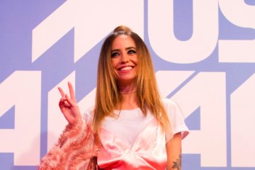 Дорофеева показала, как отметила сладкие 15: безумно красивая, как с обложки