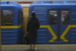 В метро Харкова "братки" з битами розтрощили  термінал, ніхто нікуди не їде - кадри погрому