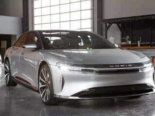 Lucid Motors Air, the verge