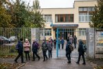 школа фасад учні