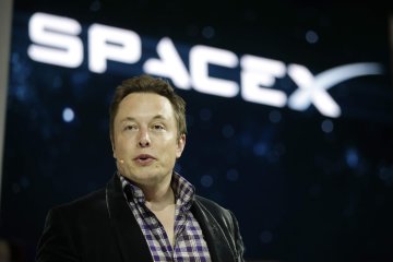 Twitter допоміг Маску знищити Tesla