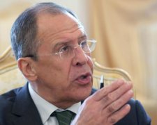 Вечный огонь потух в Киеве, а припекло почему-то Лаврову