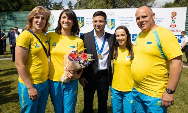 Володимир Зеленський зустрівся з українськими спортсменами