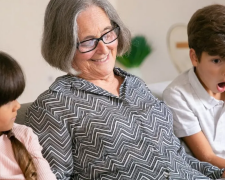 Пенсіонер та онуки