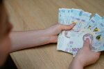 Надбавка к зарплате учителей