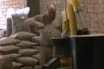 На Франківщині ветеран АТО перетворює тирсу на гроші - "мріяв про це в окопах"