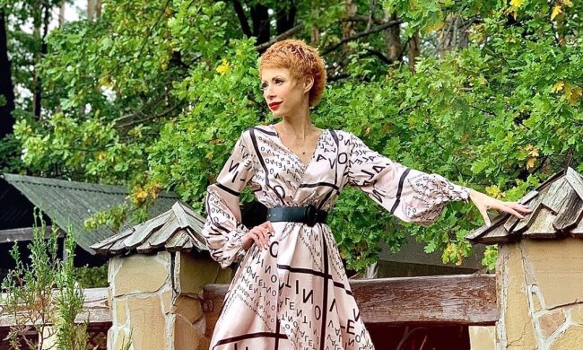 Наречена Розенка повернулася до школи, щоб заговорити марсіанською: "Тут треба чути"