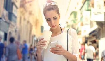 Смартфоны заставляют женщин испытывать боль, прощай Instagram: ученые сделали сенсационное открытие