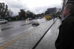 Розлючені львів'яни накинулися на Садового через залиті дороги: "Після виборів хоч втопіться"