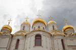 У Херсонській області обнесли відразу кілька церков: злодії залишили "слід"
