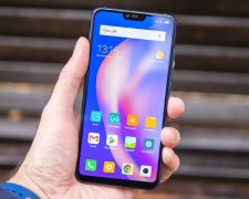 Бюджетный Xiaomi Redmi Note 7 показали в необычной расцветке