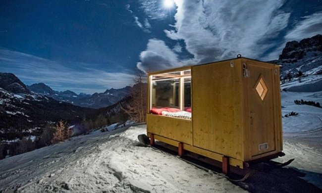 В Альпах з'явився будиночок-сани для романтиків (фото)