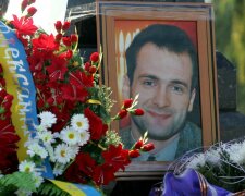 Вдова Гонгадзе звернулася до українців у роковини його смерті: "Герої не стоять поруч із вбивцями героїв"