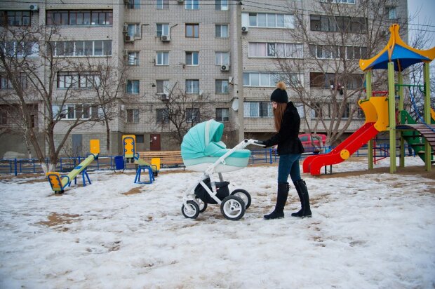 Батьків змусять платити більше: в Україні збільшили розмір аліментів