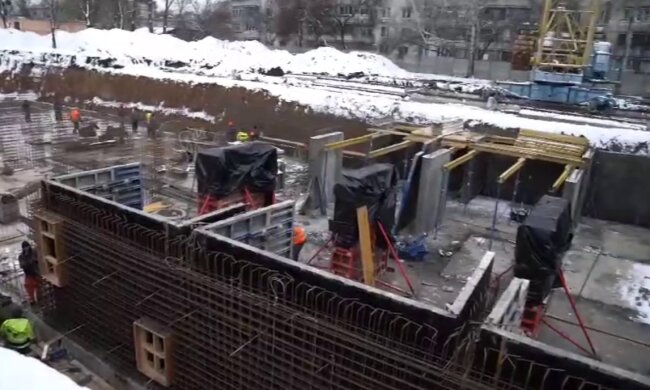Будівництво підземної школи у Харкові / фото: скріншот відео з Facebook