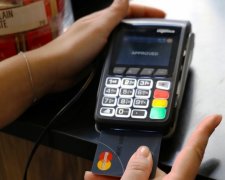 MasterCard впровадила сенсорний захист для карт