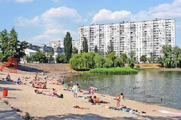 Появился список мест Киева, где можно и нельзя купаться