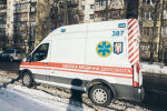 В Киеве жилой дом охватило адское пламя: десятки пожарников не смогли спасти