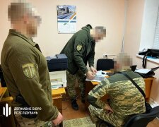 Затримання прикордонника, фото: ДБР