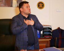 Отставка Богдана, кладбище Новосад, приманка для заробитчан, "черный нал" Укрзализныци - главное за ночь