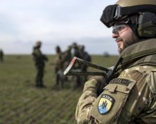 Бойцы Азова натренировали новобранцев: видео