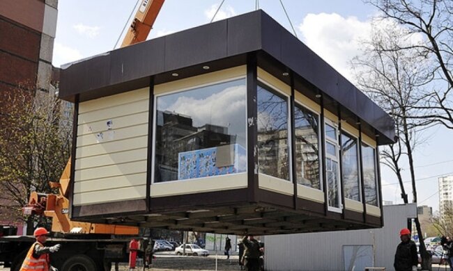 Незаконні МАФи у Києві знесуть у травні