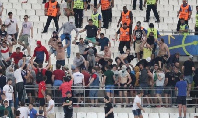 Росіяни приїхали на Євро-2016 лише заради бійок