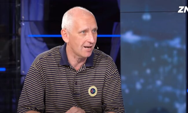 Олег Стариков