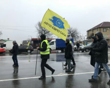 Головне за ніч: нова війна в Україні та "страждання" Януковича