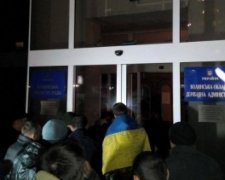 "Блокадники" захопили Волинську ОДА і висунули ультиматум